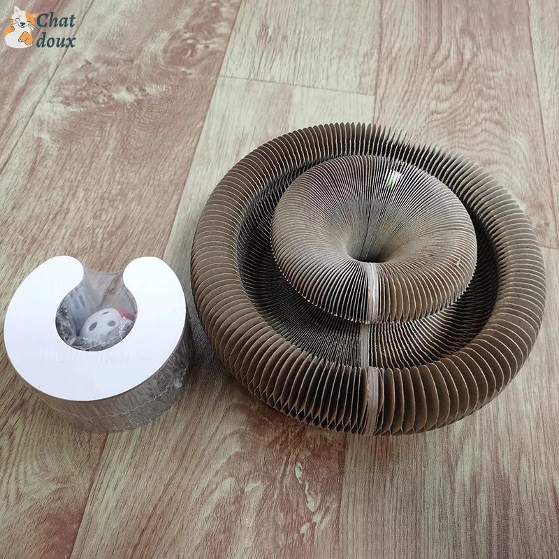 Griffoir innovant pliable et recyclable et jouet interactif pour chat | CartyGrat™
